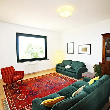 Bellavista Etna 펜션 *